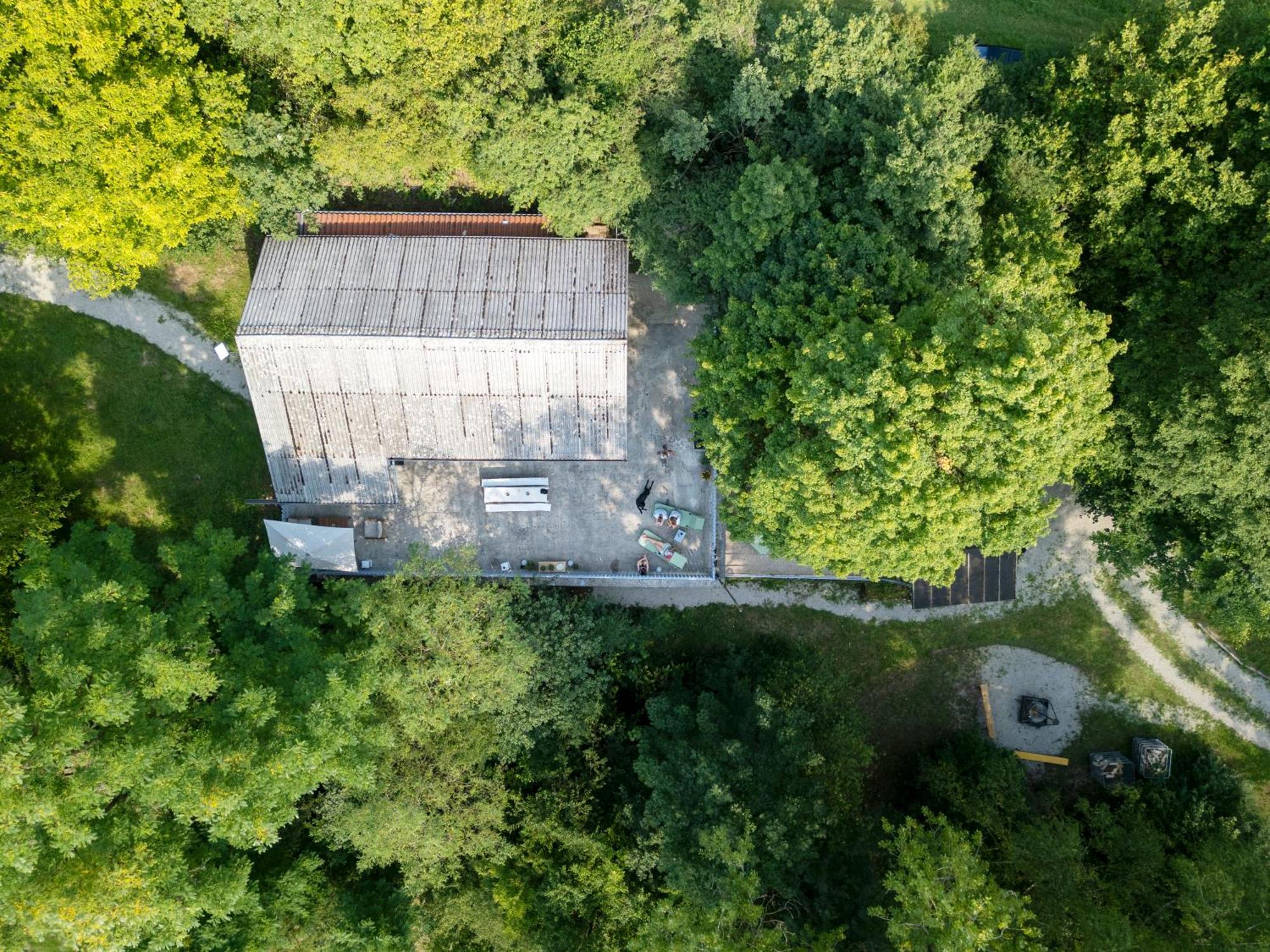 Homie Luginsland Fuer Grosse Gruppen - 24 Personen * Weigendorf
